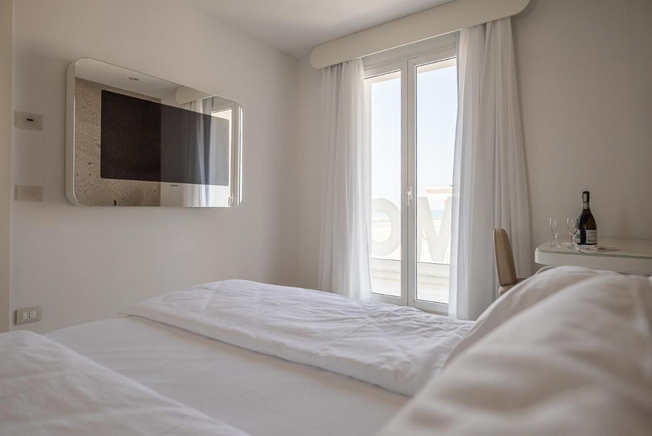 Unico Hotel Caorle Bagian luar foto