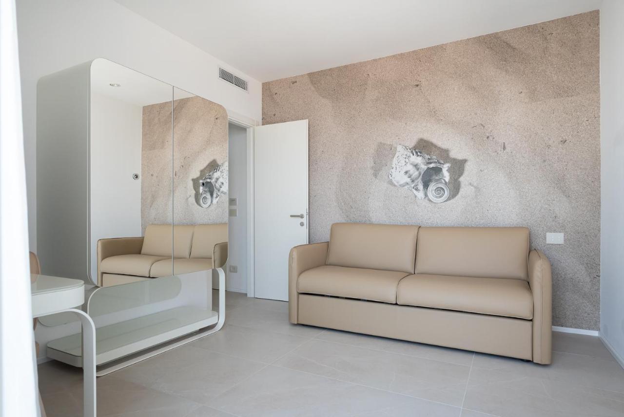 Unico Hotel Caorle Bagian luar foto